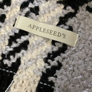 Appleseed's 42” Plaid Scarf - Made in Germany - LIKE NEW!
